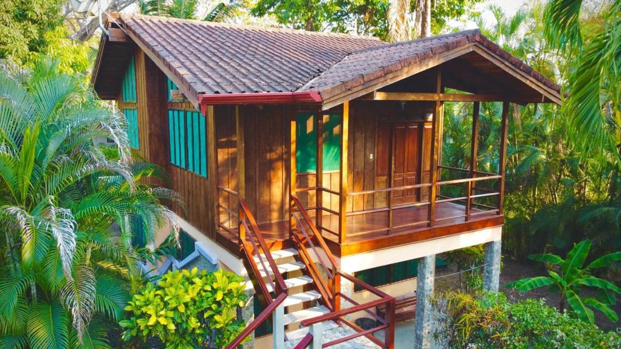 Hotel Mal Pais Surf Camp Playa Santa Teresa  Habitación foto
